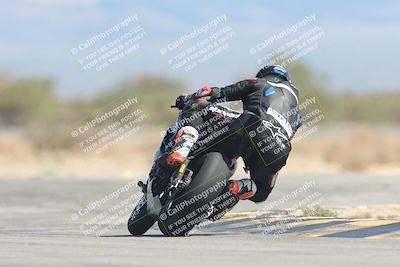 media/Sep-20-2025-Race Pace (Sat) [[d4e1b33f4d]]/Verified/Turn 16 (1145am)/